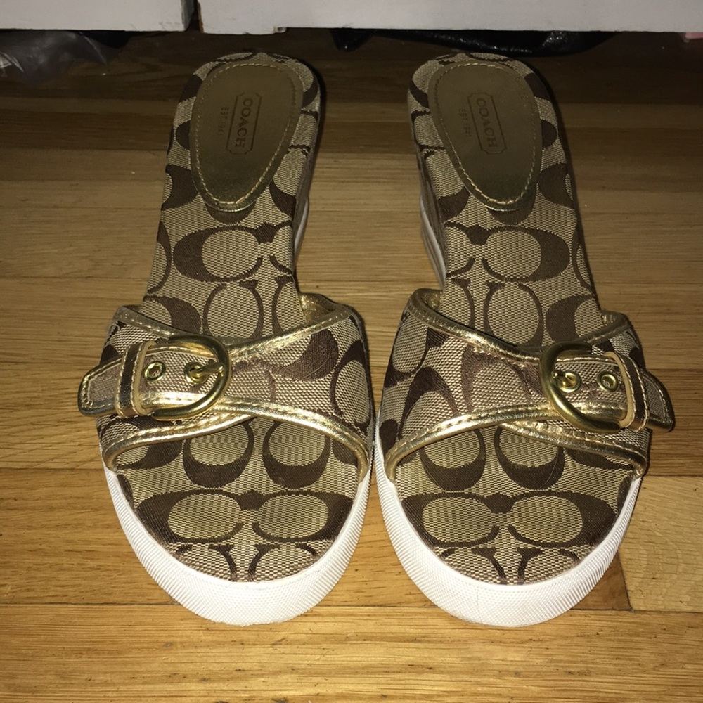 Coach wedges